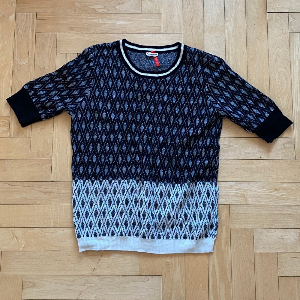 CLUB MONACO SWEATER WITH DIAMOND SHAPE DESIGN